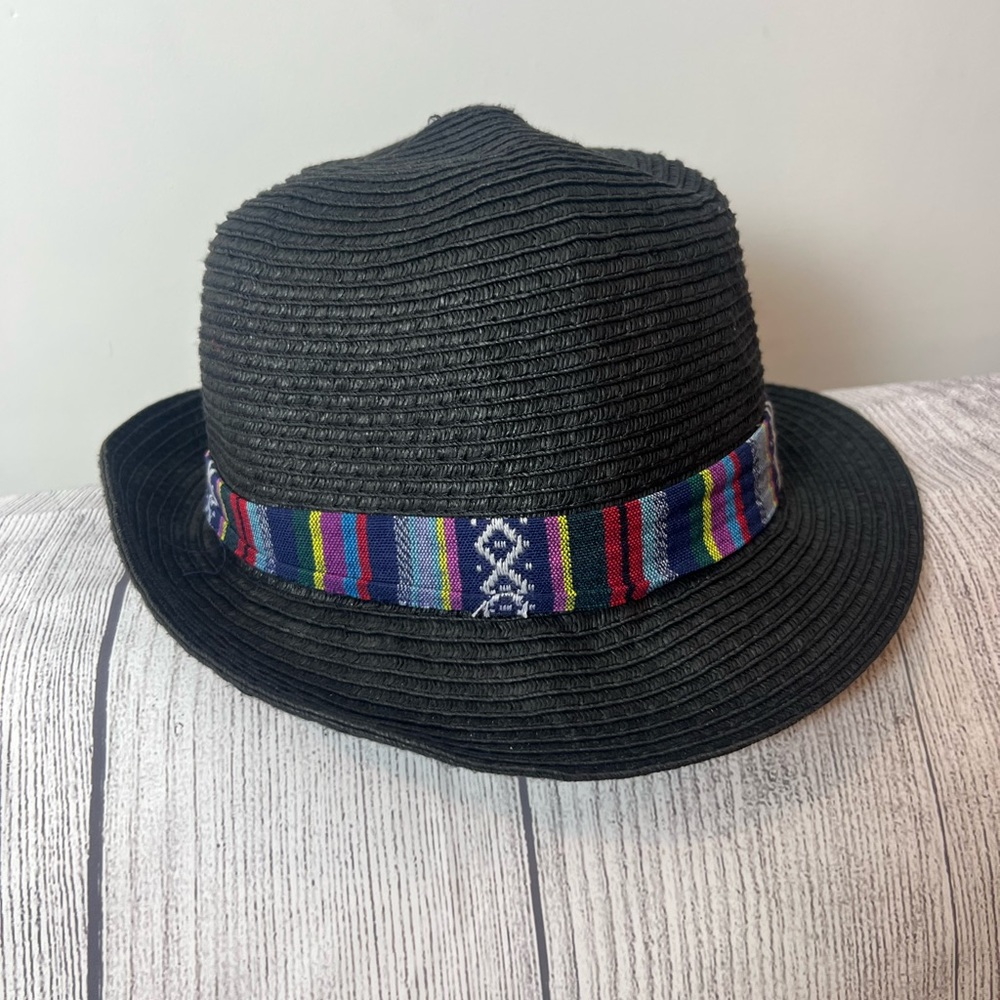 Women Stylish Black Hat with Colorful Band - Picture 5 of 7